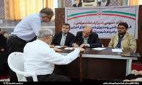 برگزاری میز خدمت فرماندار دشتی به مناسبت سالگرد بزرگداشت شهدا خدمت در شهر خورموج