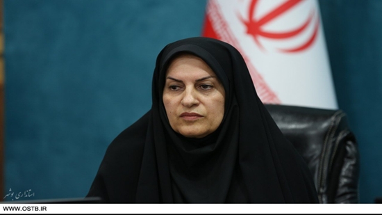 خانم اکبری 
