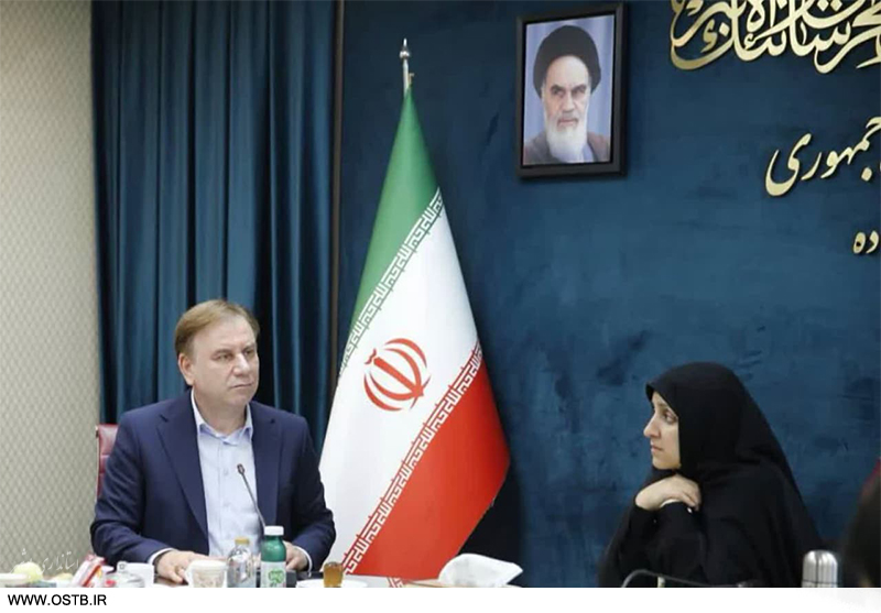استاندار بوشهر بر بروزرسانی سند ارتقای وضعیت زنان تاکید کرد