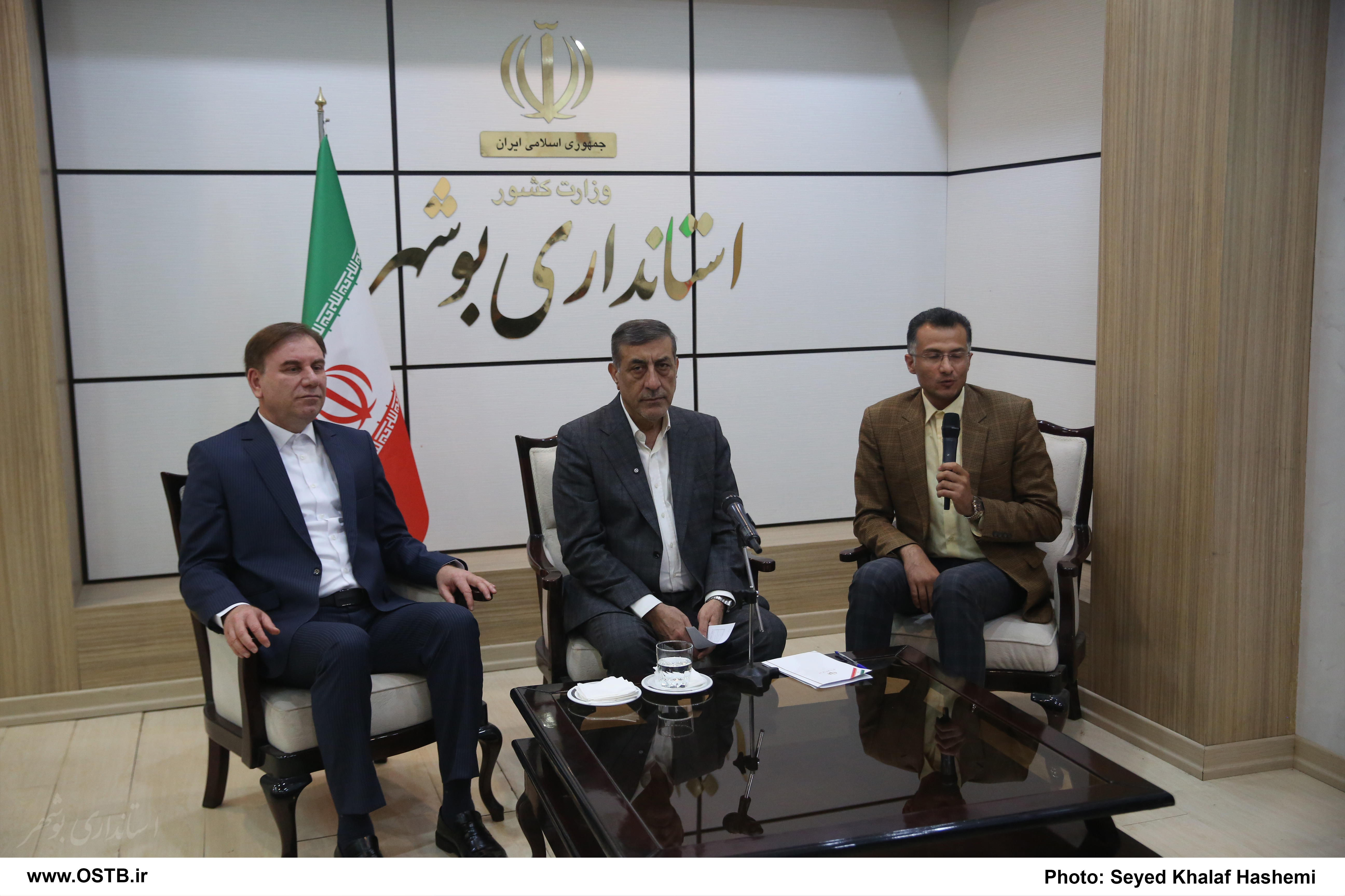 توسعه عمرانی و رفع مشکلات زیرساختی، دستاورد سفر دولت به بوشهر