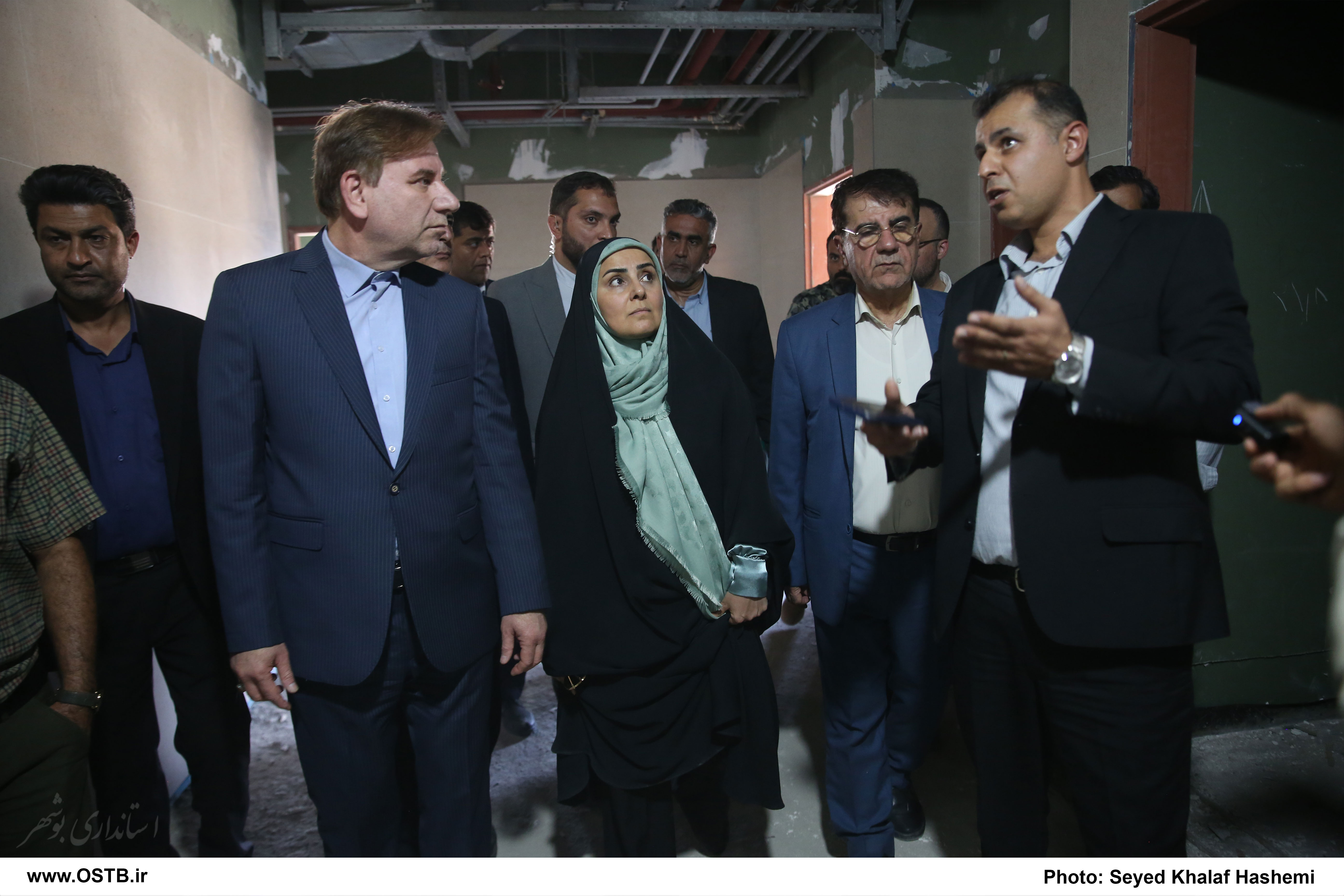 بازدید وزیر راه و استاندار بوشهر از بیمارستان مادر و کودک بوشهر 